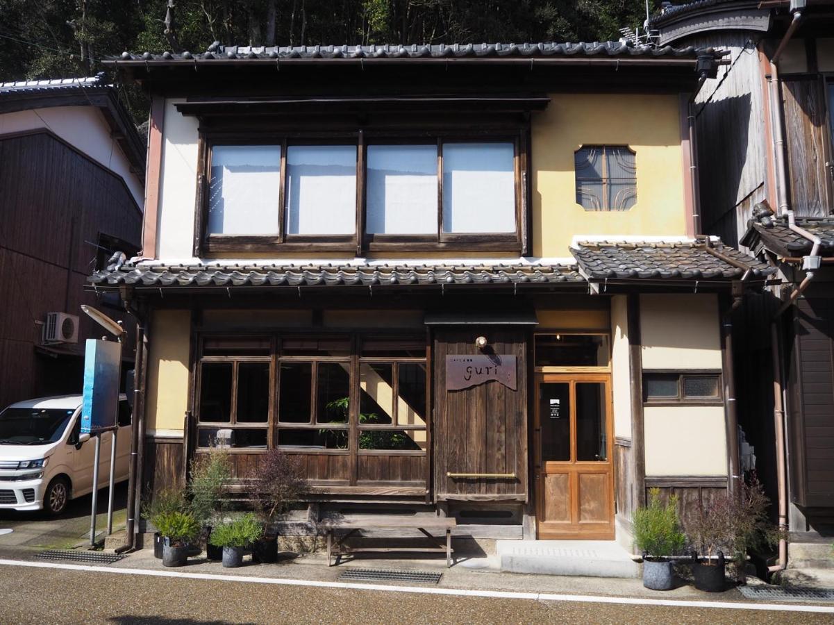 Bed and Breakfast Cafe & Bb Guri Ine Экстерьер фото